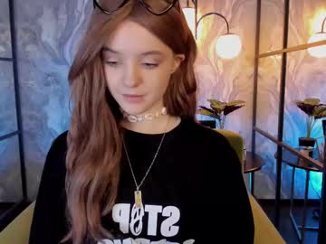 Miko_Cutie Chaturbate stream image from April 30, 2025