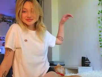 Baby_Adele Chaturbate stream image from April 30, 2025