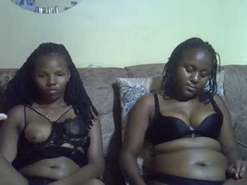 Arieaura5 Chaturbate stream image from April 30, 2025