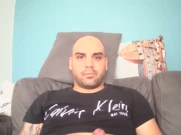 Couplefun9198 Chaturbate stream image from April 30, 2025