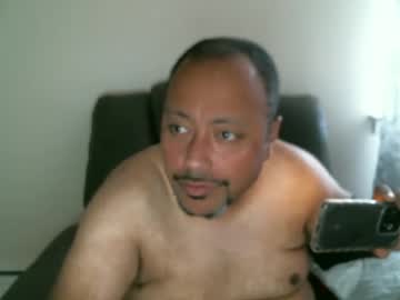 Ldog2022 Chaturbate stream image from April 30, 2025