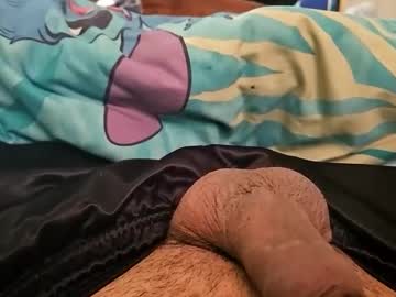 Frankiej410 Chaturbate stream image from April 30, 2025