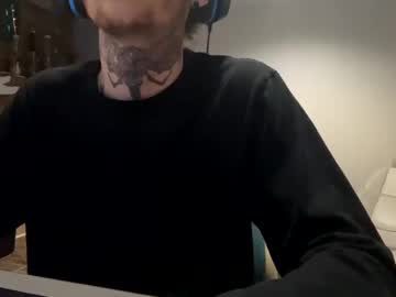 Mrheavycock Chaturbate stream image from April 30, 2025