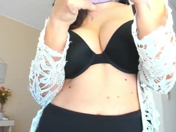 Sweet_Penny22 Chaturbate stream image from April 30, 2025
