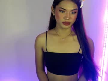 Danicaliciouss Chaturbate stream image from April 30, 2025