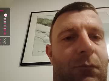 _Izzy Chaturbate stream image from April 30, 2025
