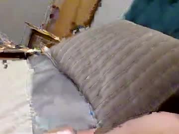 Bxgbxy Chaturbate stream image from April 30, 2025