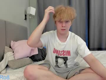 Johnny_Big_Cucumber Chaturbate stream image from April 30, 2025