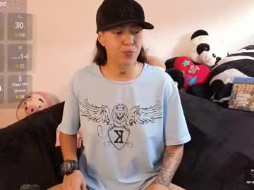Karollhorny Chaturbate stream image from April 30, 2025