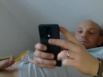 Secretcplg Chaturbate stream image from April 30, 2025