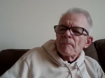Bopolina4 Chaturbate stream image from April 30, 2025