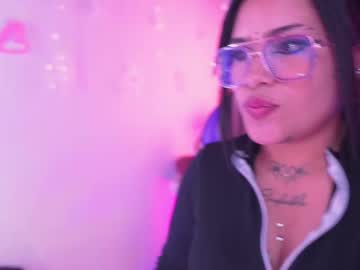 Caddleya_Lyn Chaturbate stream image from April 30, 2025