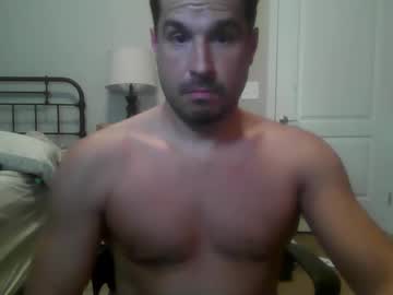 Etim33 Chaturbate stream image from April 30, 2025