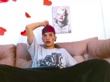 Sweetboycs Chaturbate stream image from April 30, 2025