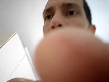 Zubymen Chaturbate stream image from April 30, 2025
