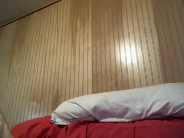 Bigpapipon Chaturbate stream image from April 30, 2025