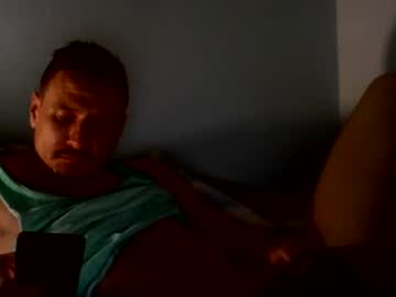 Weci77 Chaturbate stream image from April 30, 2025
