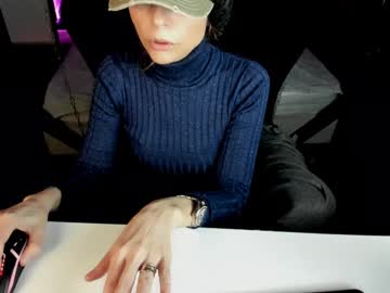 Elizabe_Th Chaturbate stream image from April 30, 2025