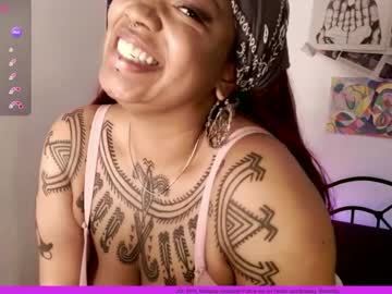 Solifaye Chaturbate stream image from April 30, 2025