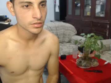 Dulcetentations Chaturbate stream image from April 30, 2025