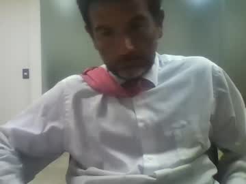 Frederikofo Chaturbate stream image from April 30, 2025