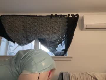 Lilyfury Chaturbate stream image from April 30, 2025