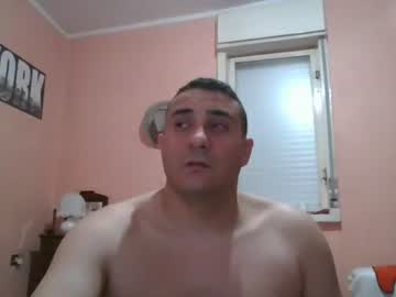 Rosario1212 Chaturbate stream image from May 01, 2025
