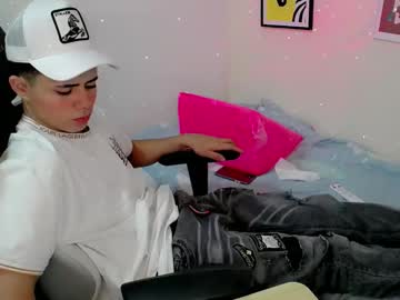 Elii_797 Chaturbate stream image from May 01, 2025