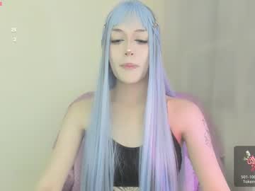 Violettbones Chaturbate stream image from May 01, 2025