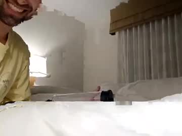 Themones454 Chaturbate stream image from May 01, 2025