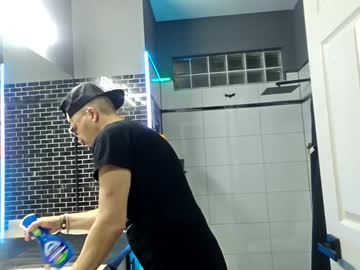 Frankievw9 Chaturbate stream image from May 01, 2025