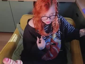 Tara_Renn Chaturbate stream image from May 01, 2025