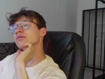 Richard_Handel Chaturbate stream image from May 01, 2025