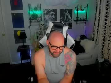 Ugly_Viking Chaturbate stream image from May 01, 2025