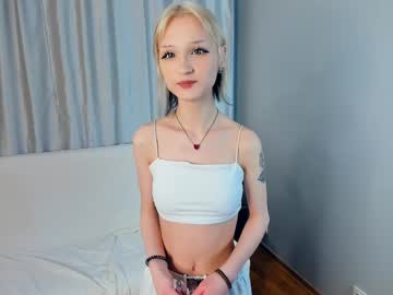 Elen_Helen Chaturbate stream image from May 01, 2025