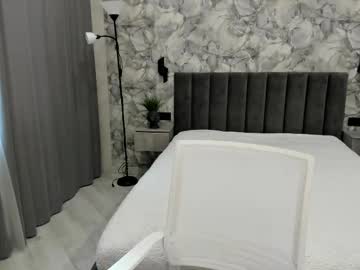 Fairmoon Chaturbate stream image from May 01, 2025