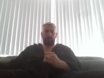 Ch33ky85 Chaturbate stream image from May 01, 2025