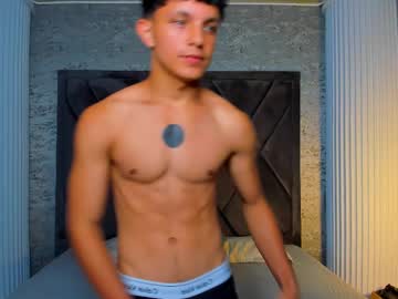 Jamesgolden_ Chaturbate stream image from May 01, 2025