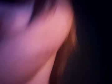 Subtlerainbow Chaturbate stream image from May 01, 2025