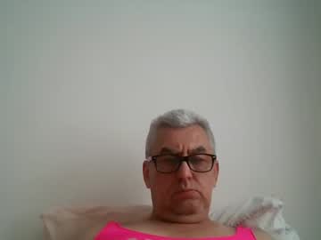 Gigi1970 Chaturbate stream image from May 01, 2025