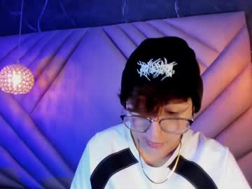 Mikefonse Chaturbate stream image from May 01, 2025
