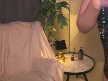 Effie_Liffy Chaturbate stream image from May 01, 2025