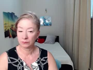 Hunters_Woman Chaturbate stream image from May 01, 2025