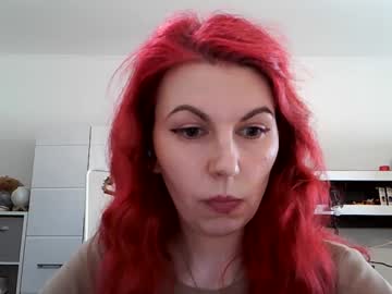 Kira_Rosie Chaturbate stream image from May 01, 2025