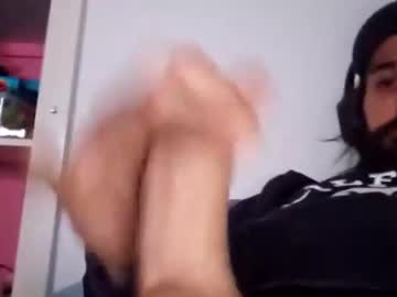 Moan4cum Chaturbate stream image from May 01, 2025
