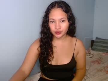 Moonlight_Xxx Chaturbate stream image from May 01, 2025