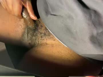 Beasy2 Chaturbate stream image from May 01, 2025