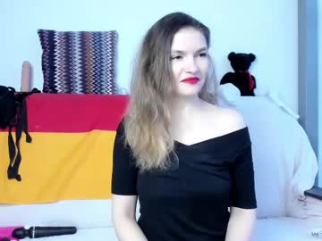 Katherinemidnight Chaturbate stream image from May 01, 2025