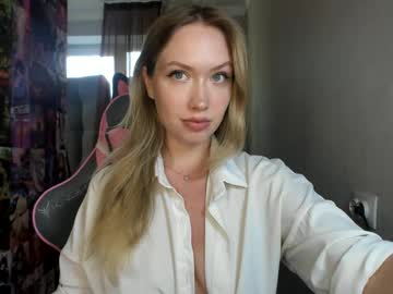 Nicole_Ricci_ Chaturbate stream image from May 01, 2025