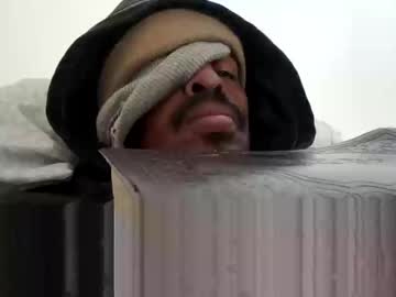 Jlove213 stream image from May 01, 2025